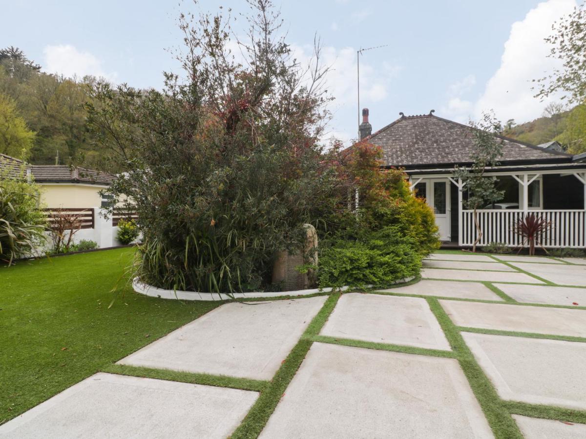 By The Beach Torpoint Exterior photo